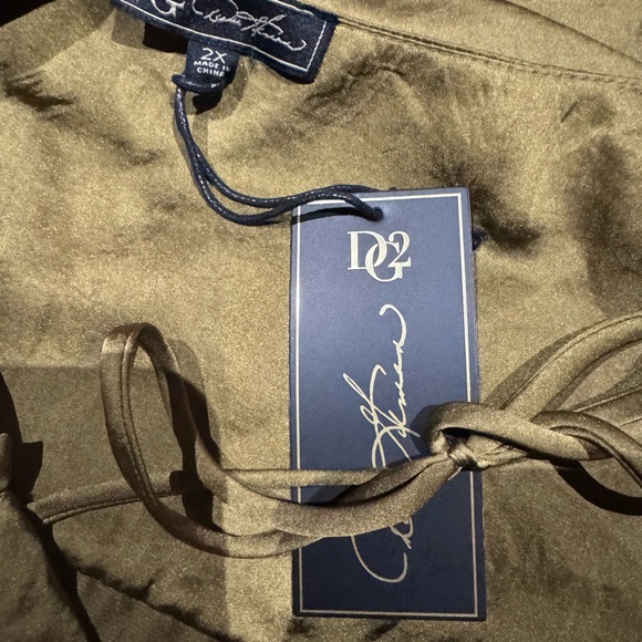 NWT DG2‎ by Diane Gilman V-Neck Boho Blouse - Picture 5 of 5